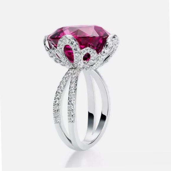 3.87ct Simulated Red Diamond Micro Pave Cocktail Ring - Picture 2 of 7